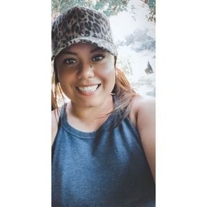 Meet your Posher, Posh